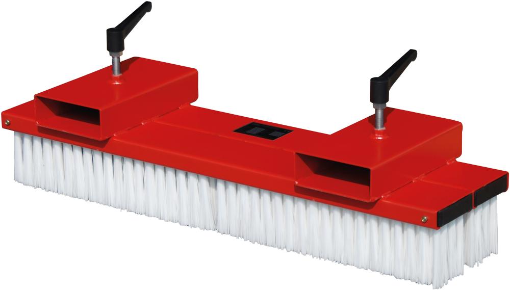 Stapler-Kehrbesen SKB-O B 1500mm, starr RAL3000 rot m. Einfahrtaschen